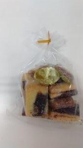 エスピーシー関西理美容事業協同組合 大阪支所からクッキーを提供いただきました　